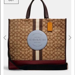 Coach Dempsey Tote 40 In Signature Jacquard